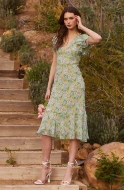 Celestine Floral Ruffle Midi Dress -Outlet Cozi Luxe Store 23 01 19 ASTR WEDDING0060