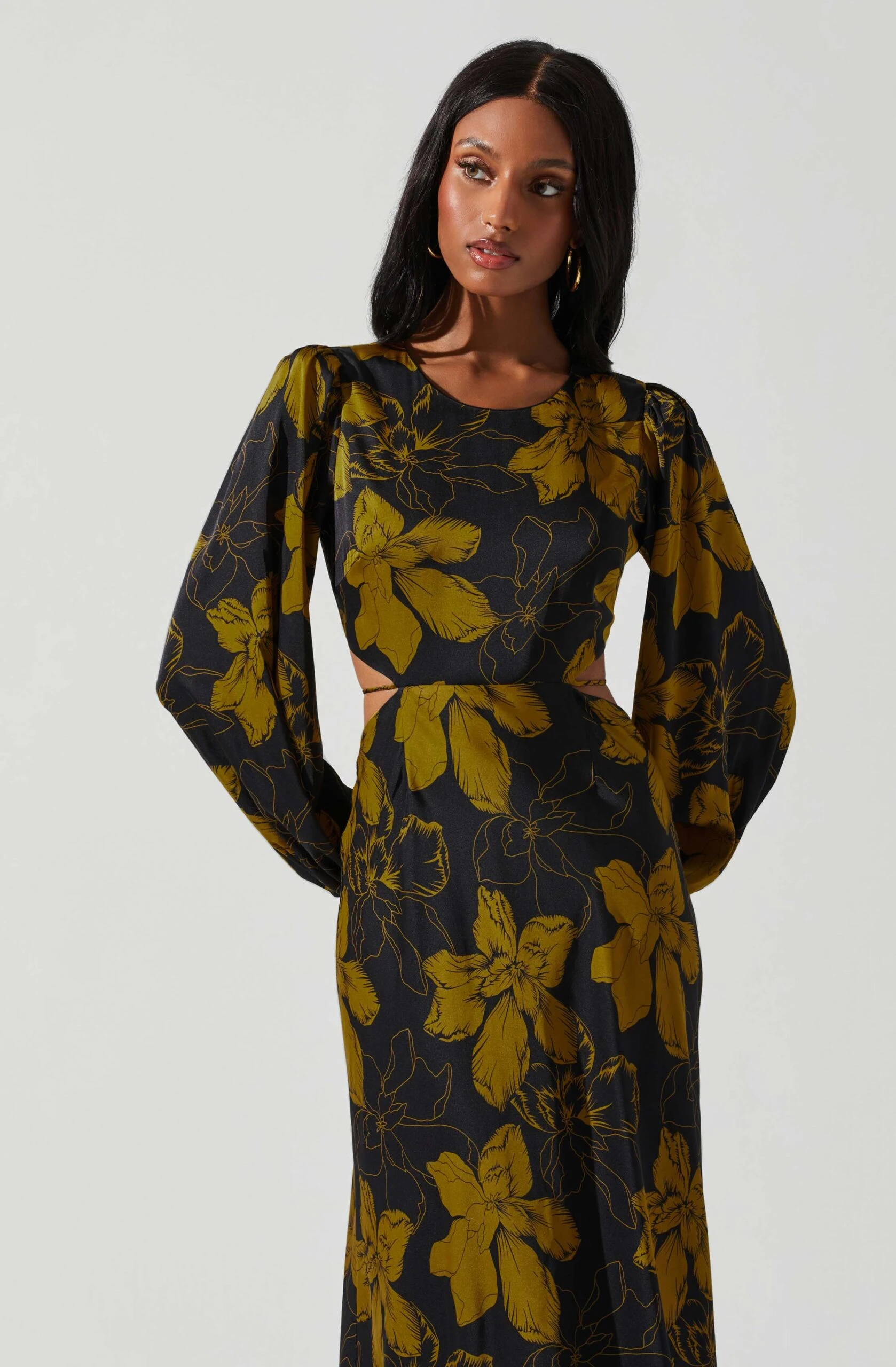 Quinn Floral Cutout Midi Dress 4 Quinn Floral Cutout Midi Dress - Image 2