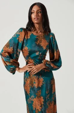 Quinn Floral Cutout Midi Dress 24 Quinn Floral Cutout Midi Dress -Outlet Cozi Luxe Store ACDR101358 GREENRUSTFLORAL 2029