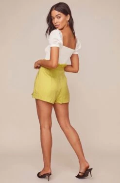 Pacific Pleated Shorts -Outlet Cozi Luxe Store ACP7113 LEMON 5