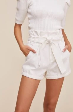 Catch 22 High Waist Shorts -Outlet Cozi Luxe Store ACP7150 WHITE 3