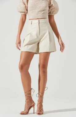 Wilma Faux Leather Shorts -Outlet Cozi Luxe Store ACP7242 IVORY 1482