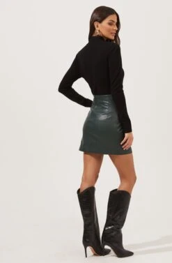 Meika Faux Leather Mini Skirt -Outlet Cozi Luxe Store ACS9072 GREEN 4