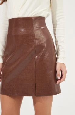 Audrey Faux Leather Mini Skirt -Outlet Cozi Luxe Store ACS9074 BROWN 4