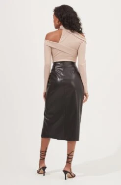 Alondra Ruched Faux Leather Midi Skirt -Outlet Cozi Luxe Store ACS9082 BLACK 5