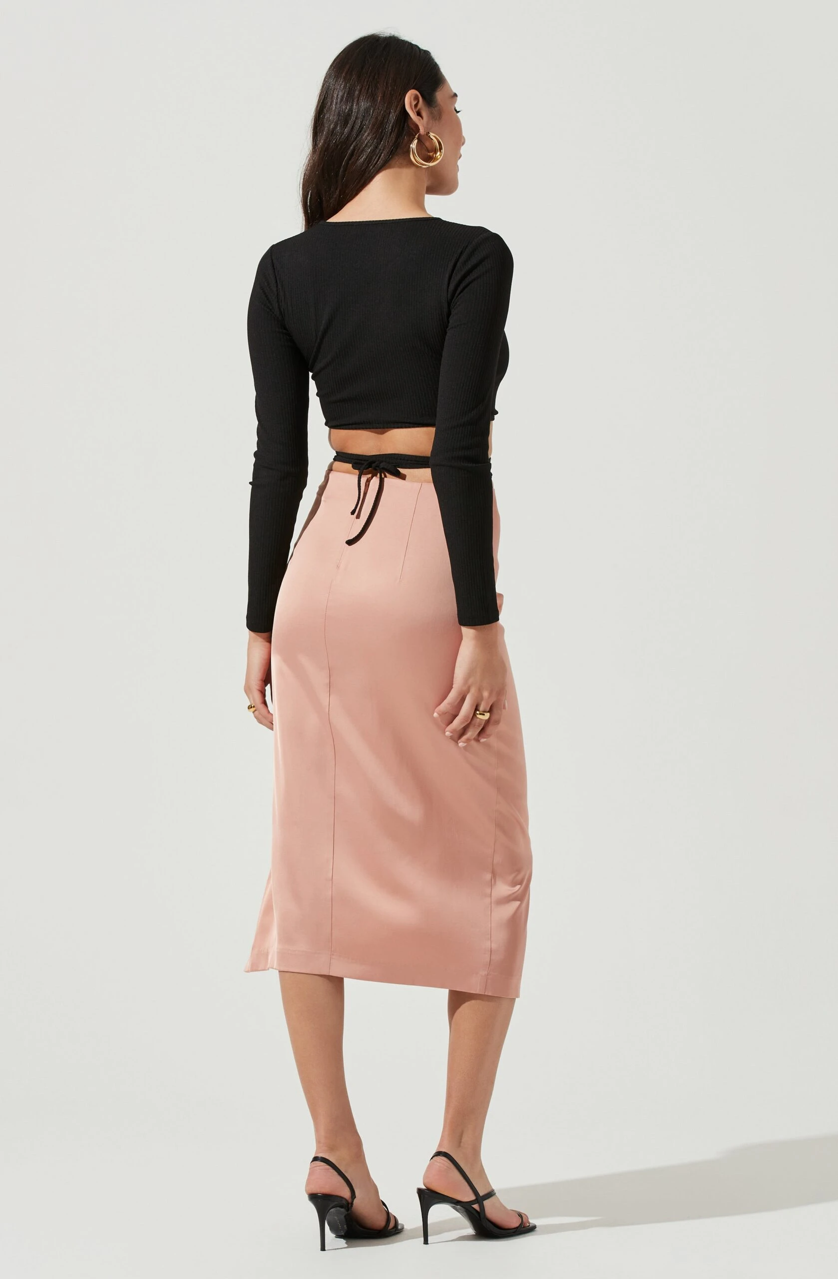 Perry Ruched Side Slit Midi Skirt 4 Perry Ruched Side Slit Midi Skirt - Image 2
