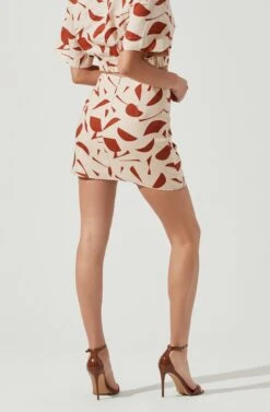 Nirina Abstract Print Mini Skirt -Outlet Cozi Luxe Store ACS9087 RUSTABSTRACT 5