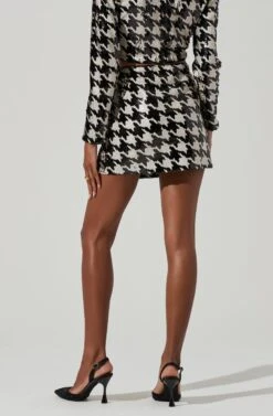 Darby Sequin Houndstooth Mini Skirt -Outlet Cozi Luxe Store ACS9104 BLACKWHITE 3