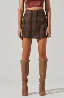 Brina Plaid Mini Skirt -Outlet Cozi Luxe Store ACS9107 BROWNBLACKPLAID 14151