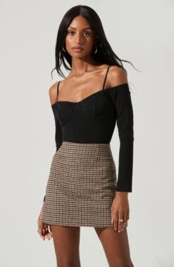 Brina Plaid Mini Skirt -Outlet Cozi Luxe Store ACS9107 BROWNBLACK 0647