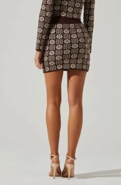 Freja Floral Knit Mini Skirt 9 Freja Floral Knit Mini Skirt -Outlet Cozi Luxe Store ACS9109 BROWNFLORAL 3