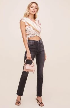 Bethany Top -Outlet Cozi Luxe Store ACT13411 CREAMFLORALSTRIPE 1 edited a71a0e5d cf3b 4330 8ffb e37cb6799b2d