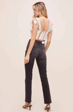 Bethany Top -Outlet Cozi Luxe Store ACT13411 CREAMFLORALSTRIPE 5 edited 7345b000 36cb 4ac3 9dcc ed81c5b5ceb3