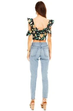 Thea Crop Top -Outlet Cozi Luxe Store ACT13480 BLACK MARIGOLD FLORAL 03 c35e37fe aeb3 489b 80ab 16bcc625e460