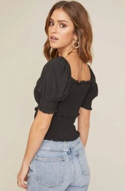 Glenna Smocked Top 23 Glenna Smocked Top -Outlet Cozi Luxe Store ACT15411 BLACK 4A