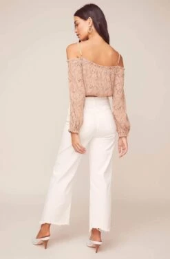 Nirvana Floral Off Shoulder Bodysuit 10 Nirvana Floral Off Shoulder Bodysuit -Outlet Cozi Luxe Store ACT15935 APRICOT BLK SKETCH FLORAL 3