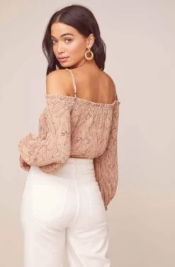 Nirvana Floral Off Shoulder Bodysuit 11 Nirvana Floral Off Shoulder Bodysuit -Outlet Cozi Luxe Store ACT15935 APRICOT BLK SKETCH FLORAL 4