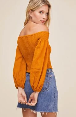 Hamptons Off Shoulder Top 14 Hamptons Off Shoulder Top -Outlet Cozi Luxe Store ACT16040 CIDER 4