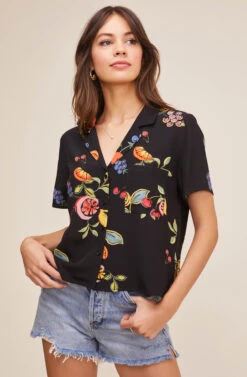 Tourist Fruit Button Down Top -Outlet Cozi Luxe Store ACT16041 BLACK MIXED FRUIT PRINT 2