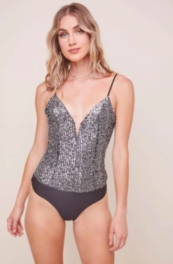Take The Plunge Metallic Sequin Bodysuit -Outlet Cozi Luxe Store ACT16439 SILVER BLACK 4