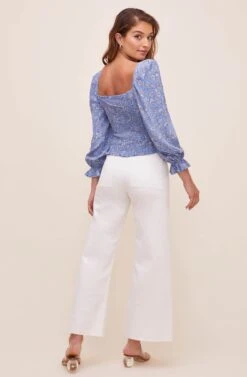 Tonina Floral Square Neck Top 13 Tonina Floral Square Neck Top -Outlet Cozi Luxe Store ACT16469 BLUEIVORYFLORAL 5