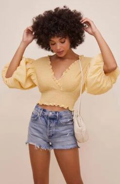 Ginny Smocked Bubble Sleeve Top -Outlet Cozi Luxe Store ACT16562 CUSTARD 2