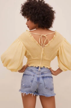 Ginny Smocked Bubble Sleeve Top -Outlet Cozi Luxe Store ACT16562 CUSTARD 9