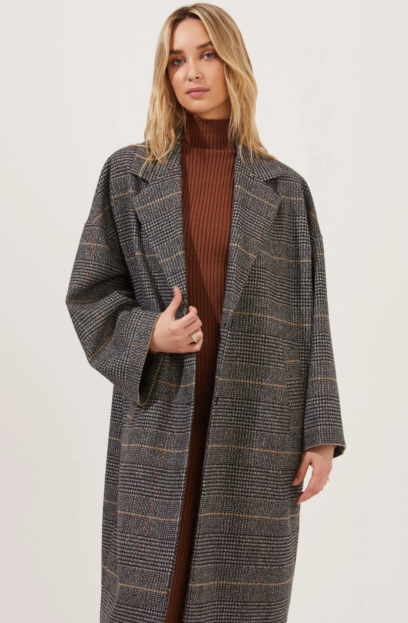 Evanston Plaid Oversized Coat 4 Evanston Plaid Oversized Coat - Image 2