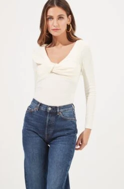 Iggy Twist Front Long Sleeve Bodysuit -Outlet Cozi Luxe Store ACT16871 OFFWHITE 7