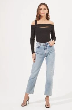 Umi Off Shoulder Cutout Long Sleeve Bodysuit -Outlet Cozi Luxe Store ACT16908 BLACK 1