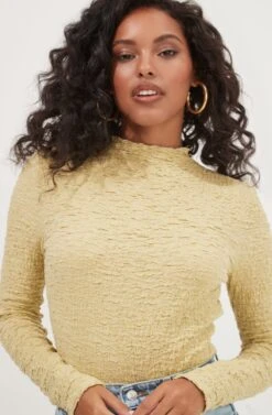 Hawthorne Mock Neck Crinkled Open Back Bodysuit -Outlet Cozi Luxe Store ACT16980 CELERY 3