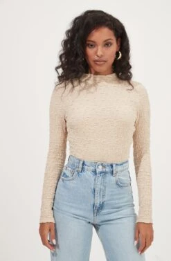 Hawthorne Mock Neck Crinkled Open Back Bodysuit -Outlet Cozi Luxe Store ACT16980 LATTE 1