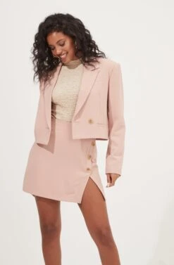 Woodbury Cropped Blazer -Outlet Cozi Luxe Store ACT16986 BLUSH 2