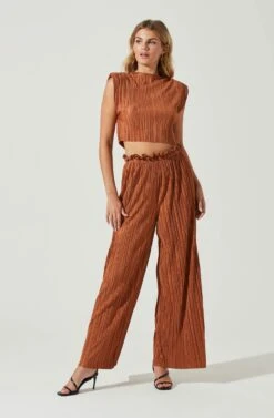 Cruise Pleated Padded Shoulder Crop Top -Outlet Cozi Luxe Store ACT17063 RUST 6 3