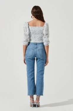 Kemp Floral Square Neck Top -Outlet Cozi Luxe Store ACT17102B BLUEWHITEDITSY 3