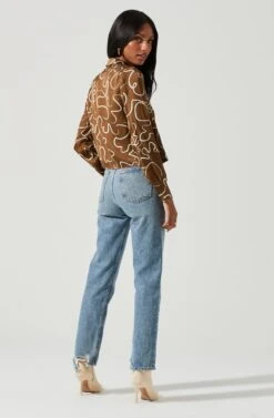 Yesenia Abstract Print Button Down Top -Outlet Cozi Luxe Store ACT17347 BROWNIVORYMULTI 1038 403907e4 86e1 4752 9653 74e026423637