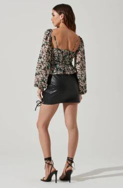 Prudence Floral Peplum Top -Outlet Cozi Luxe Store ACT17486 BLACKGOLDMULTI 4