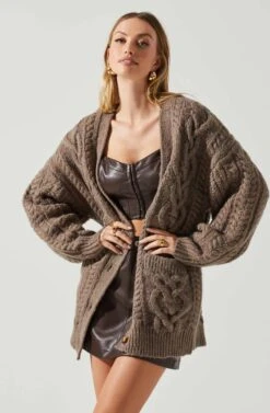Charli Cable Knit Oversized Cardigan Sweater -Outlet Cozi Luxe Store ACT17626 MOCHA 4