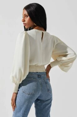 Wrenley Twist Front Puff Sleeve Top 31 Wrenley Twist Front Puff Sleeve Top -Outlet Cozi Luxe Store ACT17827 CREAM 6