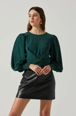 Wrenley Twist Front Puff Sleeve Top 32 Wrenley Twist Front Puff Sleeve Top -Outlet Cozi Luxe Store ACT17827 HUNTERGREEN 3