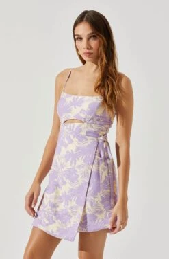 Keyhole Wrap Floral Mini Dress -Outlet Cozi Luxe Store ADR101709 LAVENDERFLORAL 4