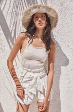 Marika Tie Waist Shorts -Outlet Cozi Luxe Store ASTR SPR21 PT2 6271