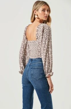 Long Sleeve Sweetheart Neck Top -Outlet Cozi Luxe Store AT1072B CREAMMAUVEFLORAL 6