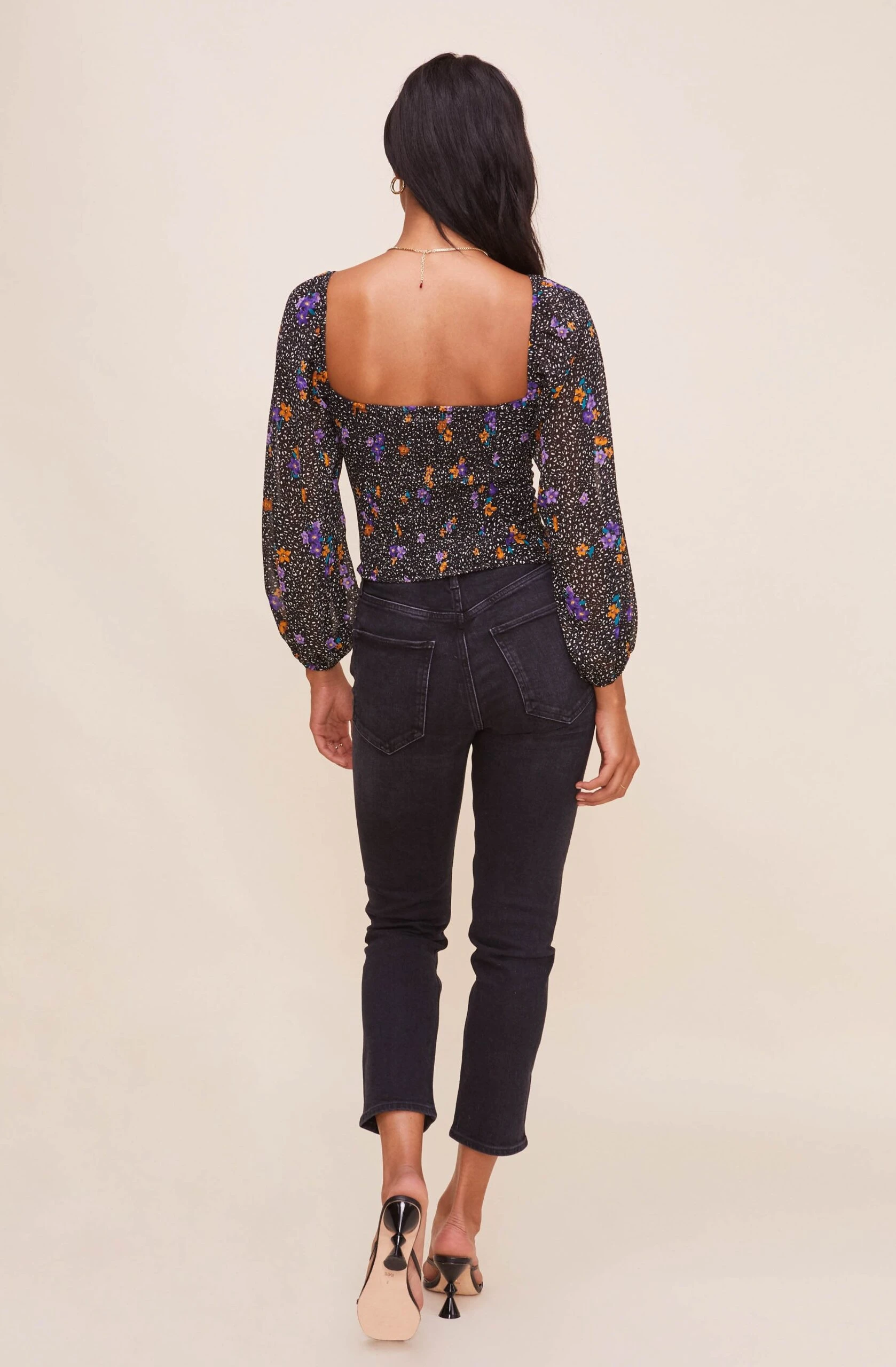 Shirred Long Sleeve Floral Smocked Top 8 Shirred Long Sleeve Floral Smocked Top - Image 6