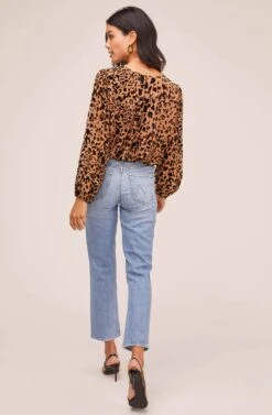 Lourdes Leopard Top -Outlet Cozi Luxe Store AT15816 LEOPARD BURNOUT 4