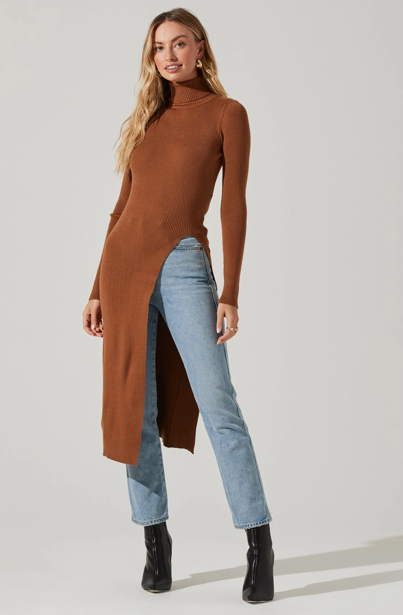 Hi Slit Turtleneck Sweater 10 Hi Slit Turtleneck Sweater - Image 8