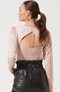 Long Sleeve Back Cutout Top -Outlet Cozi Luxe Store AT16641 BLUSH 1031 2