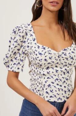 Short Sleeve Sweetheart Neck Top -Outlet Cozi Luxe Store AT16707 CREAM BLUEDITSY 3