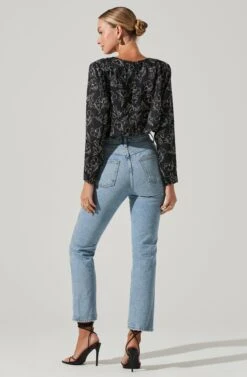 Pleated Shoulder Long Sleeve Floral Top -Outlet Cozi Luxe Store AT16811 BLACKSKETCH 4