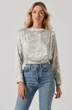 Pleated Shoulder Long Sleeve Floral Top -Outlet Cozi Luxe Store AT16811 GREYPEACHMULTI 2